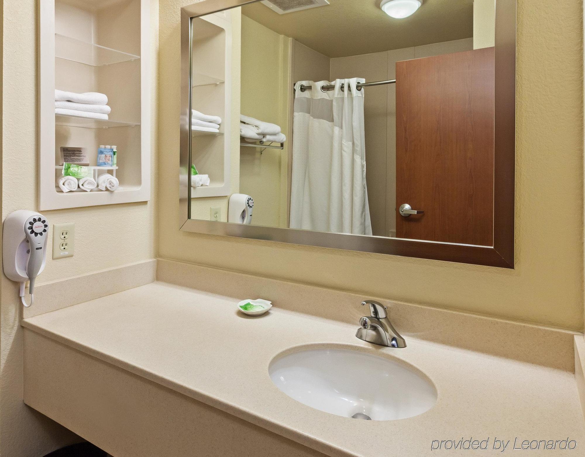Holiday Inn Express & Suites Austin Nw - Lakeline By Ihg Ngoại thất bức ảnh
